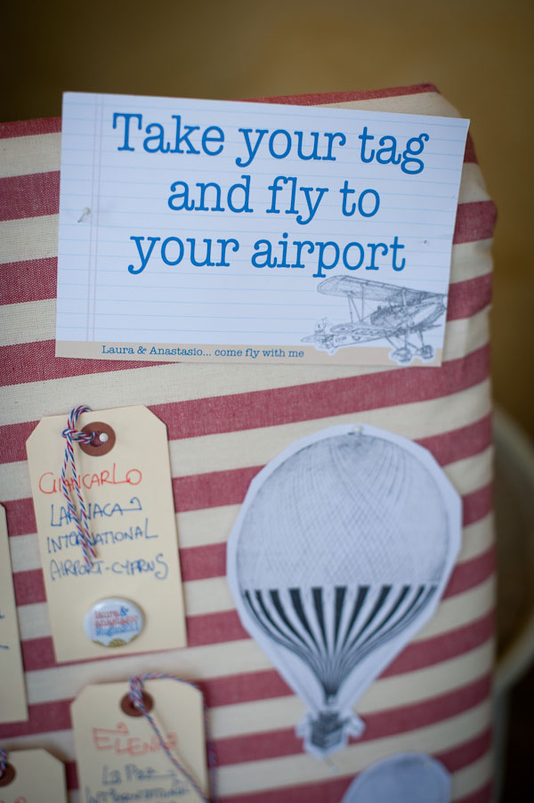 a-vintage-airplane-wedding-in-italy