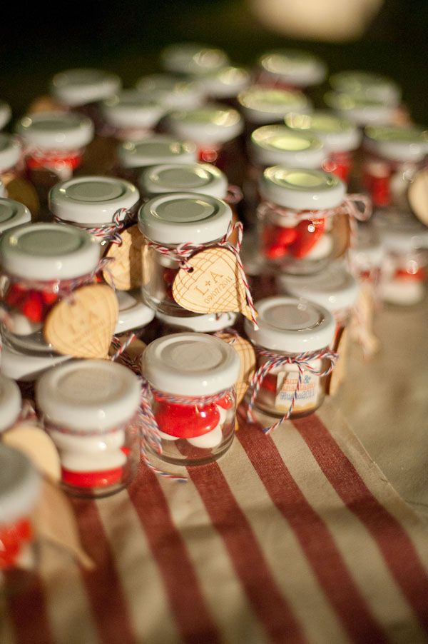 a-vintage-airplane-wedding-in-italy