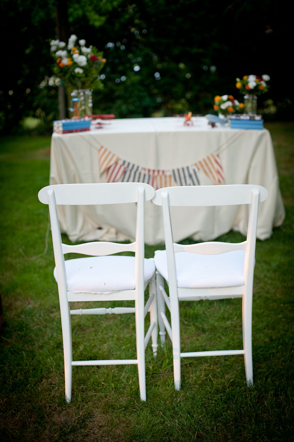 a-vintage-airplane-wedding-in-italy