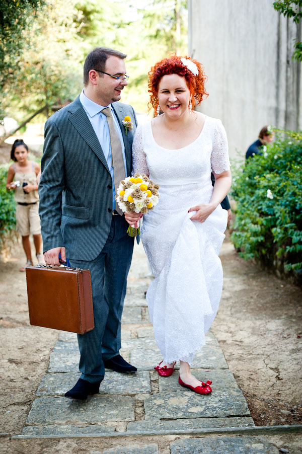 a-vintage-airplane-wedding-in-italy