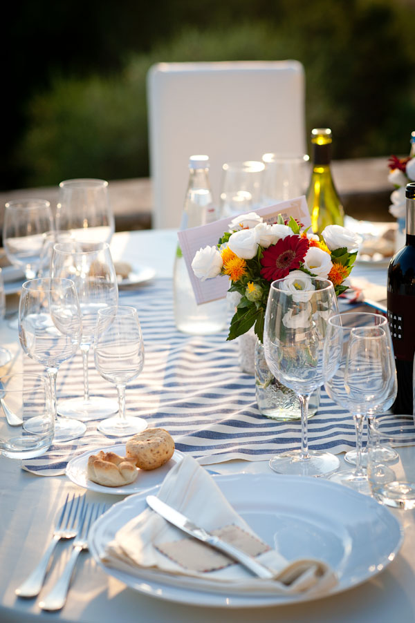 a-vintage-airplane-wedding-in-italy