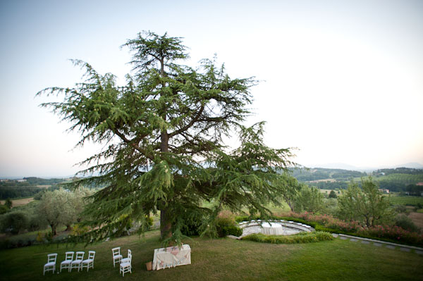 a-vintage-airplane-wedding-in-italy