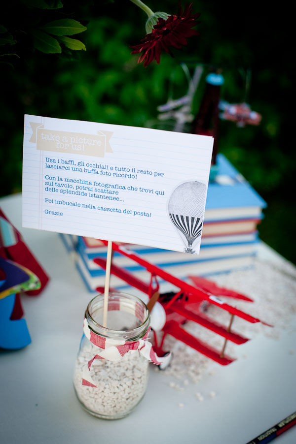 a-vintage-airplane-wedding-in-italy