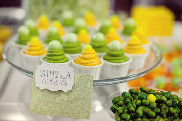 creating-an-extraordinary-dessert-table