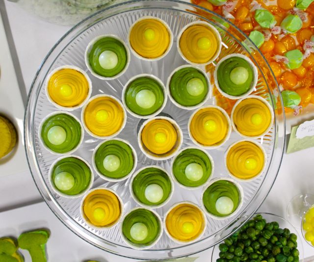 creating-an-extraordinary-dessert-table