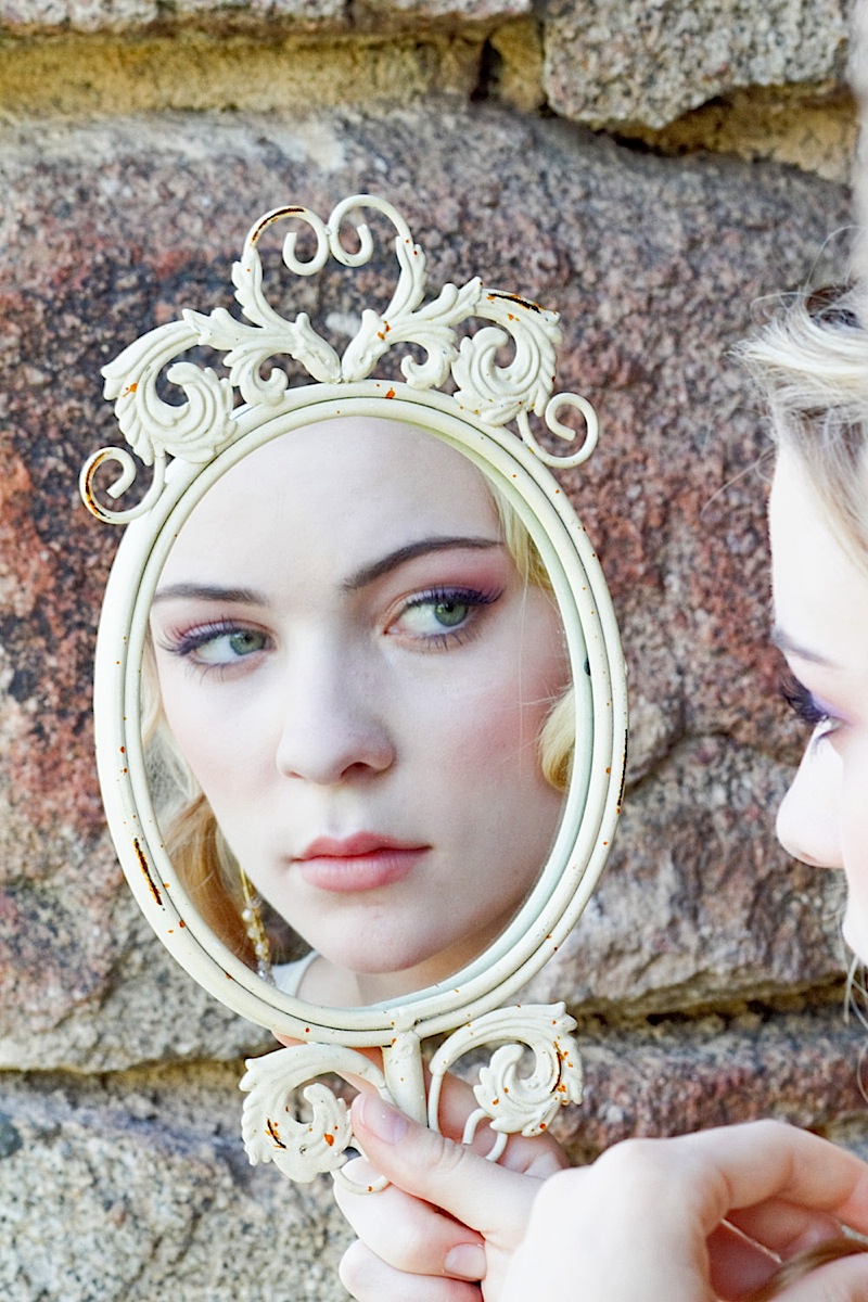 disney-tangled-wedding-shoot