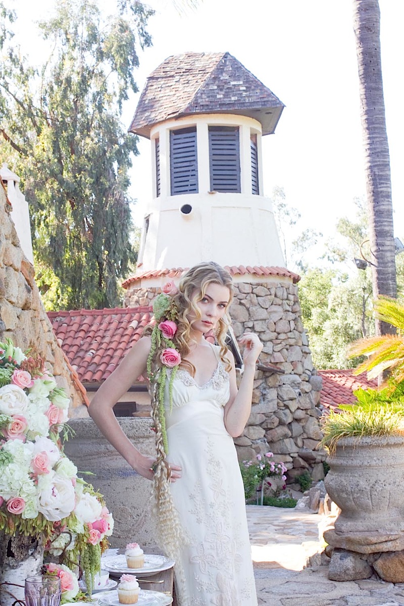disney-tangled-wedding-shoot