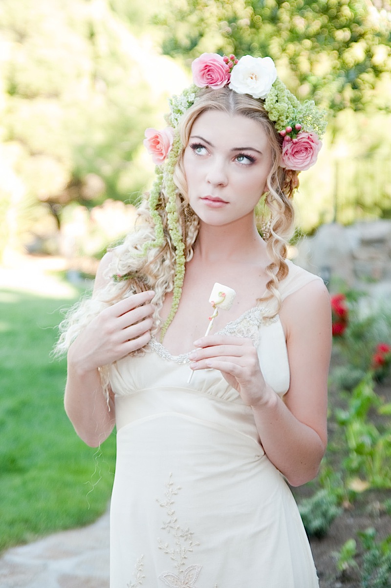 disney-tangled-wedding-shoot