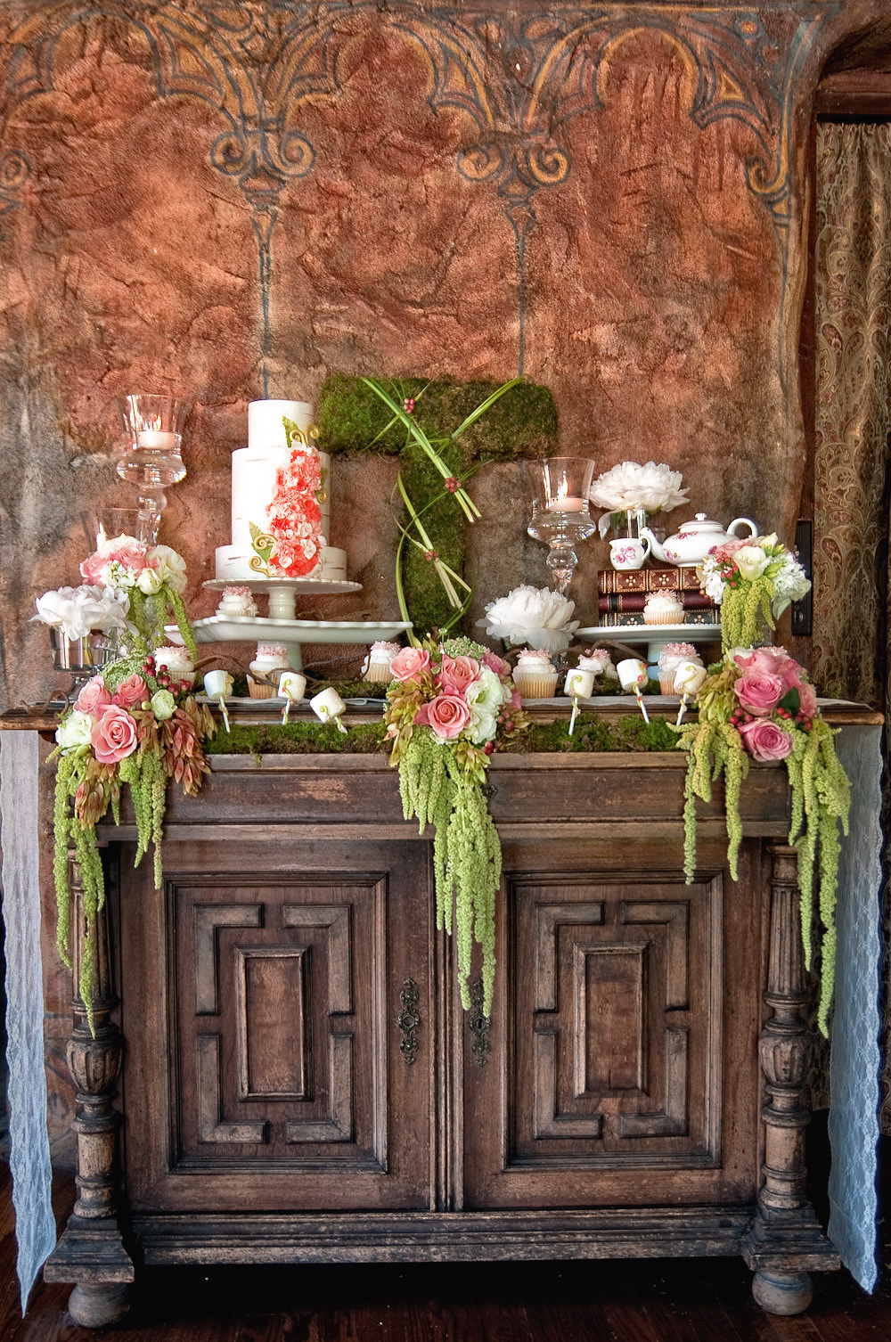 disney-tangled-wedding-shoot