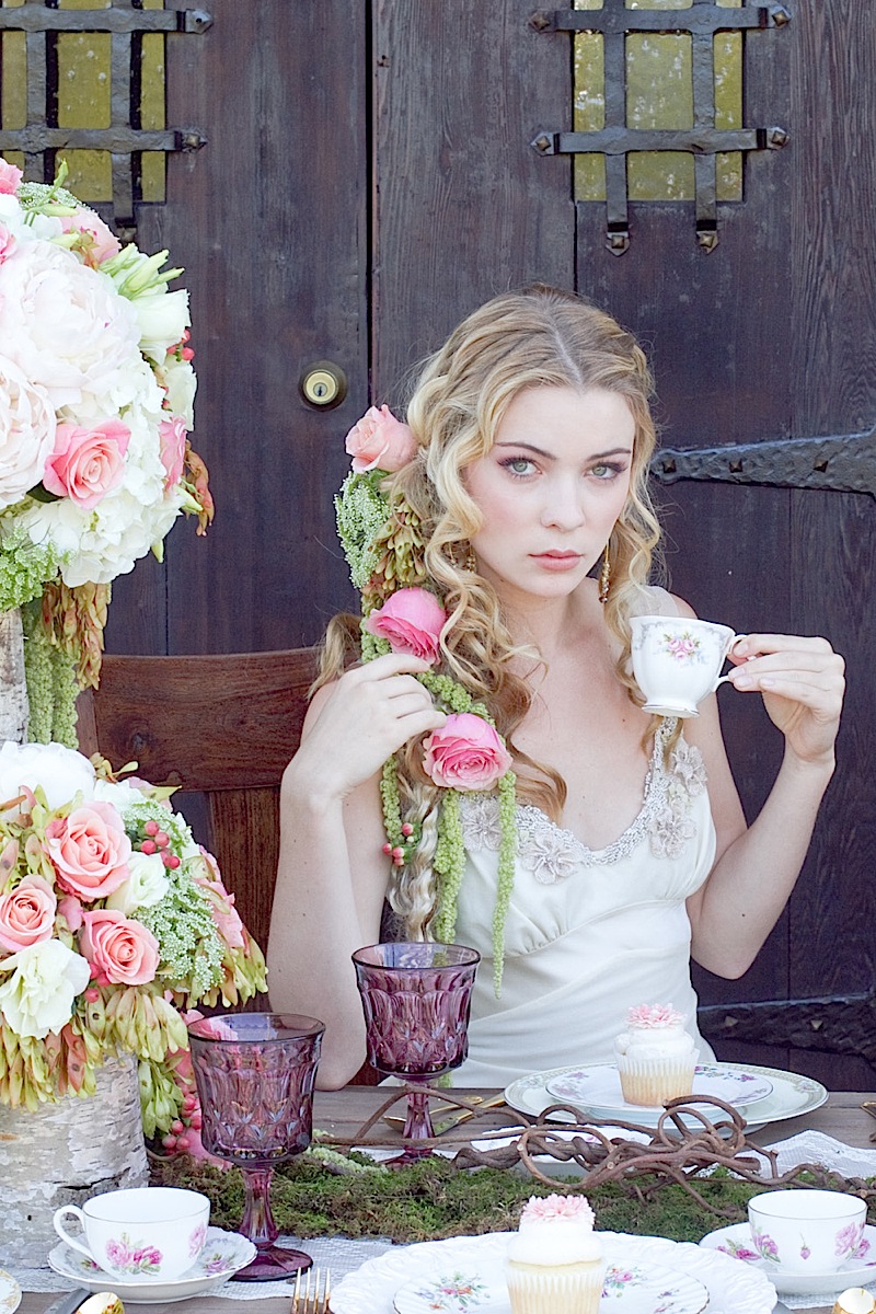 disney-tangled-wedding-shoot