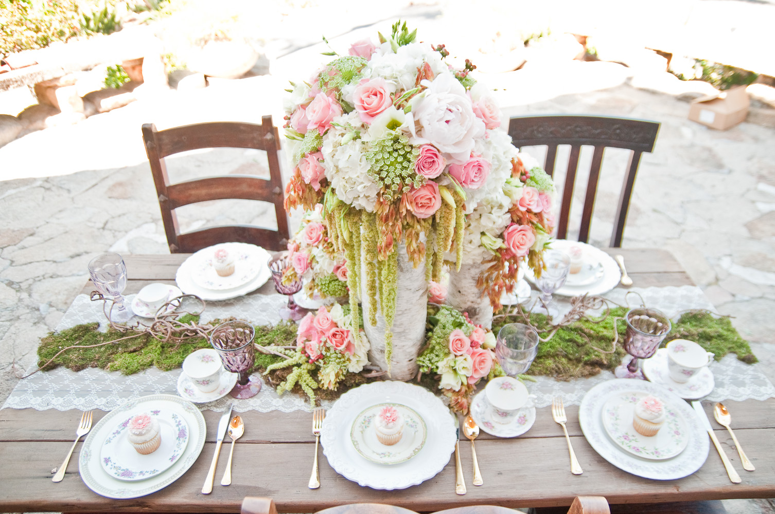disney-tangled-wedding-shoot