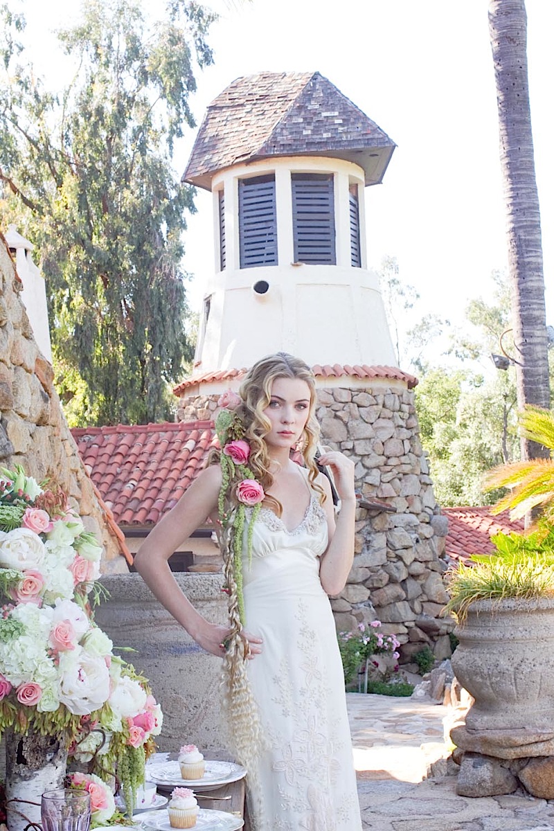 disney-tangled-wedding-shoot