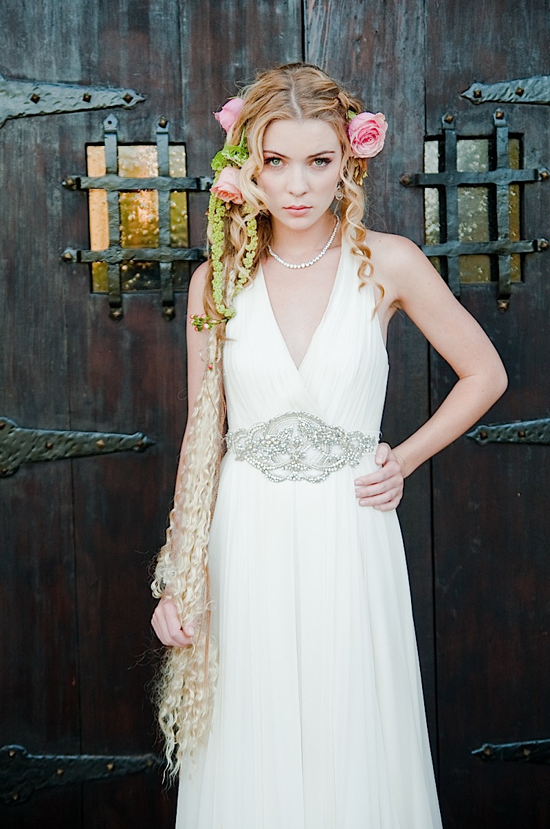disney-tangled-wedding-shoot