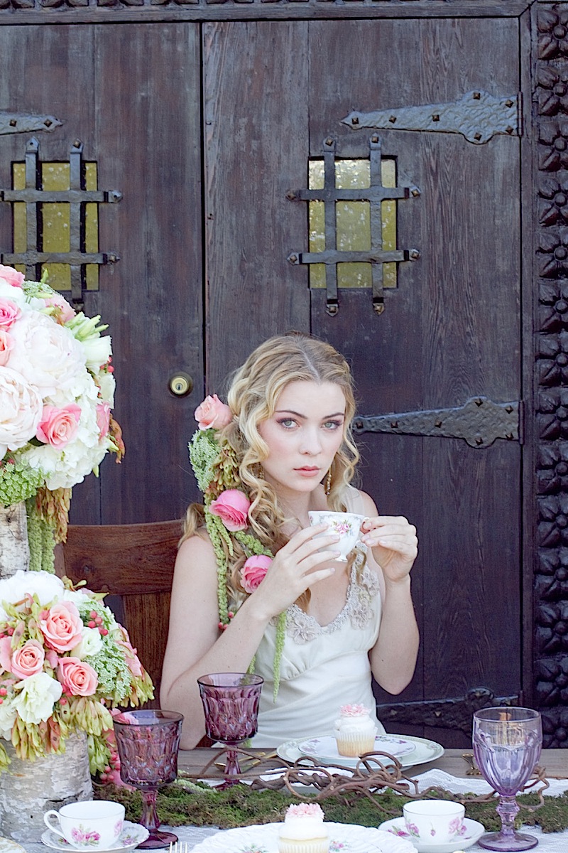 disney-tangled-wedding-shoot