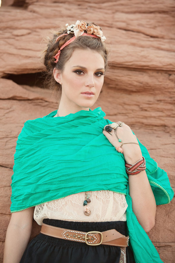 frida-kahlo-inspired-shoot