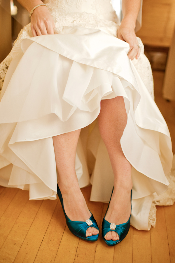 perfectly-peach-sonoma-wedding-by