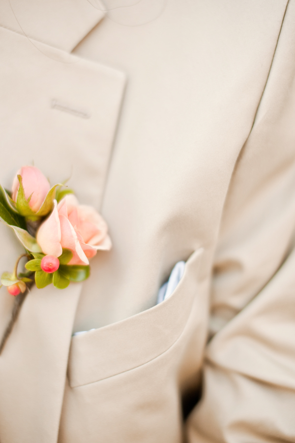 perfectly-peach-sonoma-wedding-by