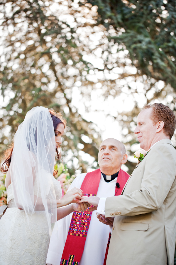 perfectly-peach-sonoma-wedding-by