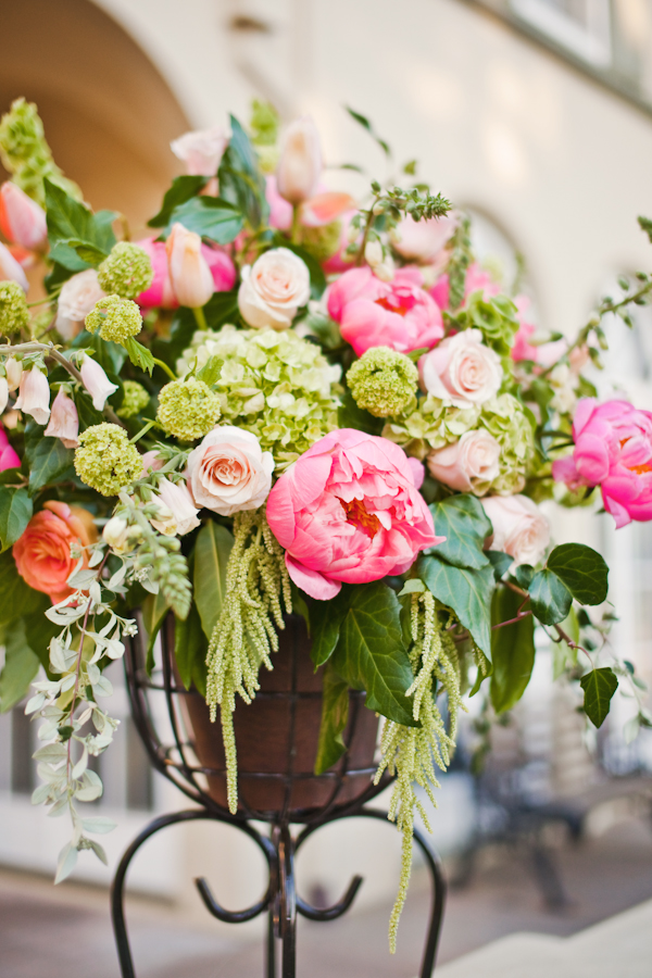 perfectly-peach-sonoma-wedding-by