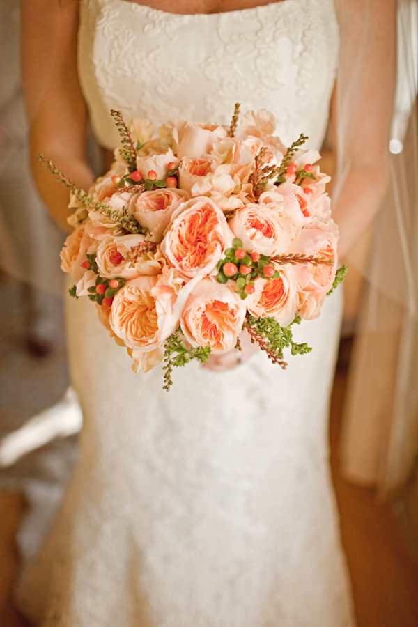 perfectly-peach-sonoma-wedding-by