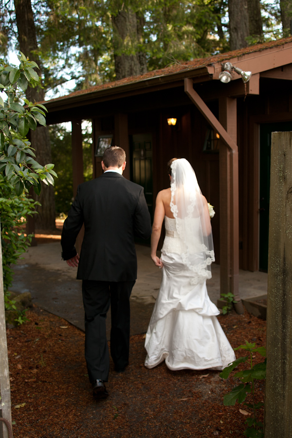rainy-sonoma-wedding-by-zach-anderson