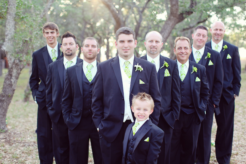 austin-texas-green-and-black-wedding