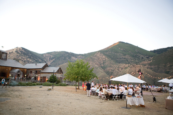 figueroa-mountain-farmhouse-wedding