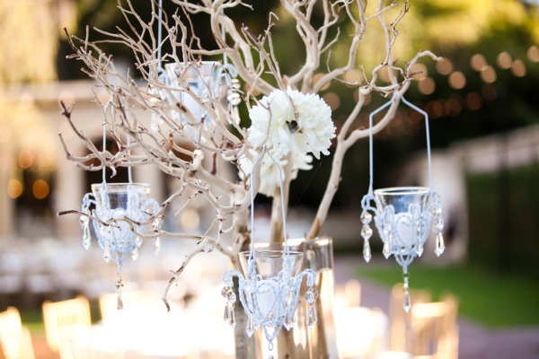 glamorous-wedding-with-vintage-key