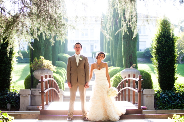glamorous-wedding-with-vintage-key