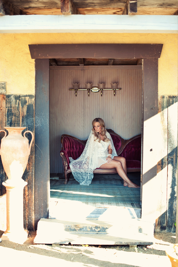 intimate-boudoir-photographs-from