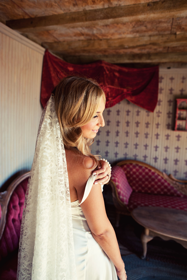 intimate-boudoir-photographs-from