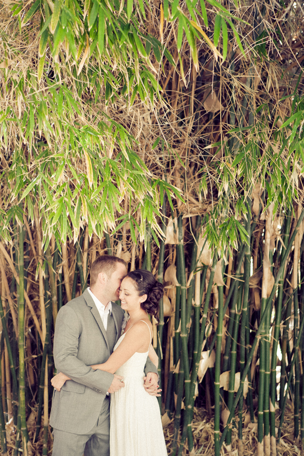making-paper-flowers-for-your-wedding