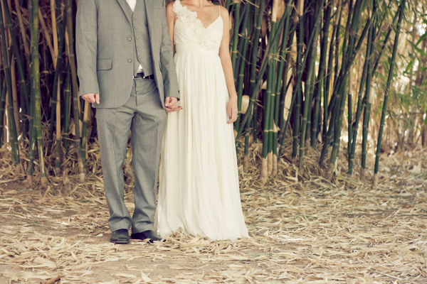 making-paper-flowers-for-your-wedding