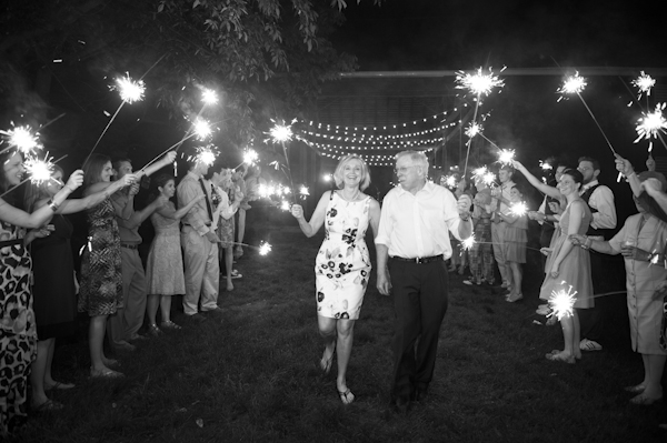 sexy-grandma-vintage-style-wedding