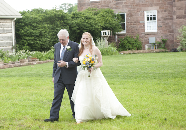 sexy-grandma-vintage-style-wedding