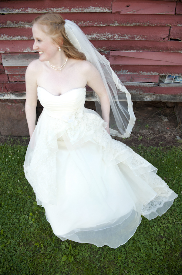 sexy-grandma-vintage-style-wedding