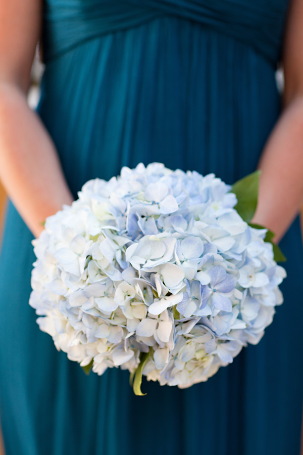 sophisticated-beach-wedding-by-kt