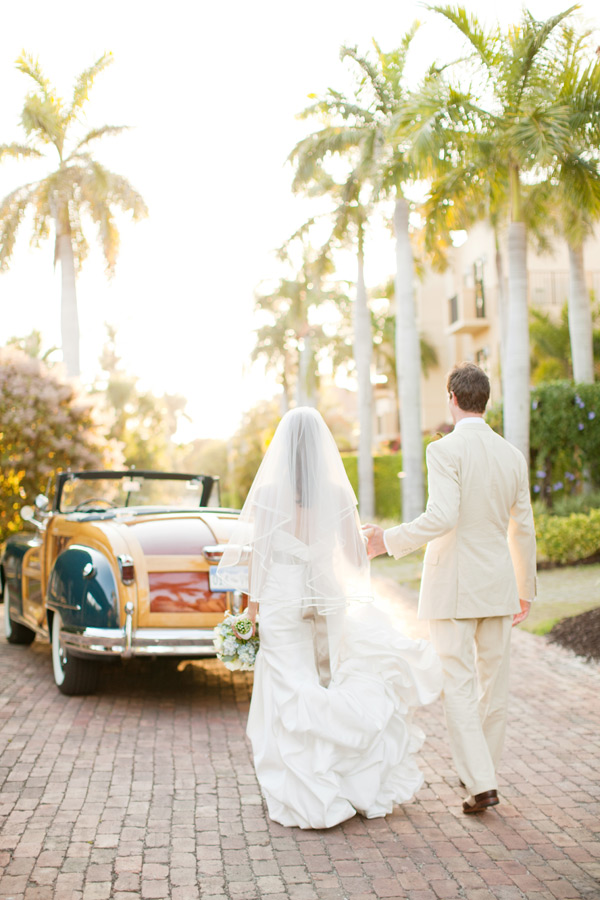 sophisticated-beach-wedding-by-kt