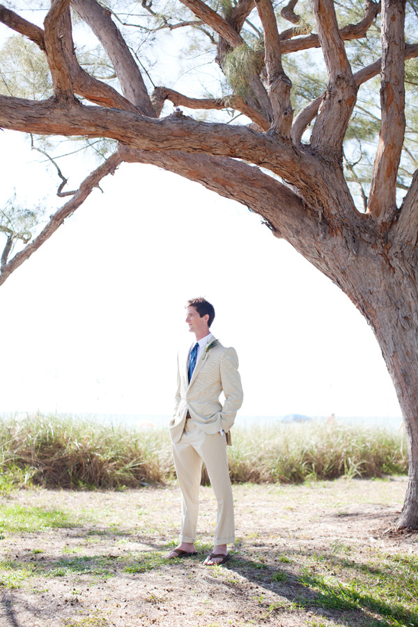 sophisticated-beach-wedding-by-kt