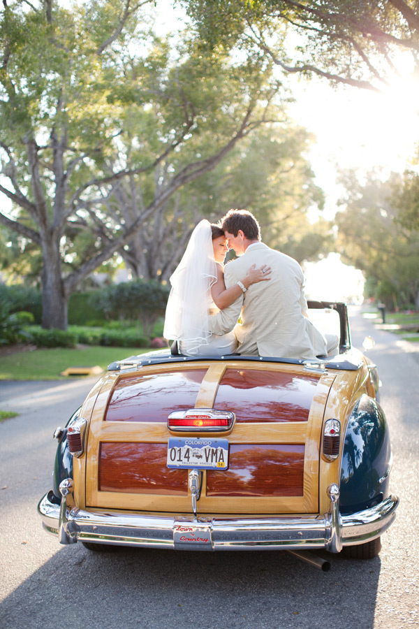 sophisticated-beach-wedding-by-kt