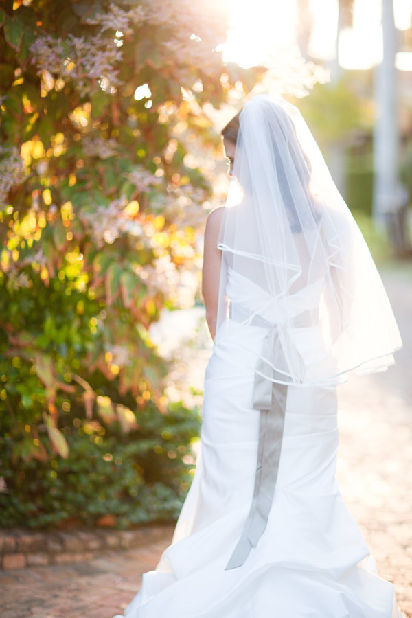 sophisticated-beach-wedding-by-kt