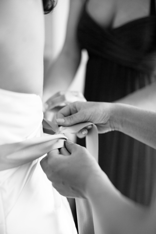 sophisticated-beach-wedding-by-kt