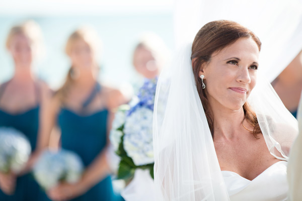 sophisticated-beach-wedding-by-kt