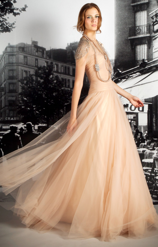 sweet-treats--reem-acra-wedding-gowns