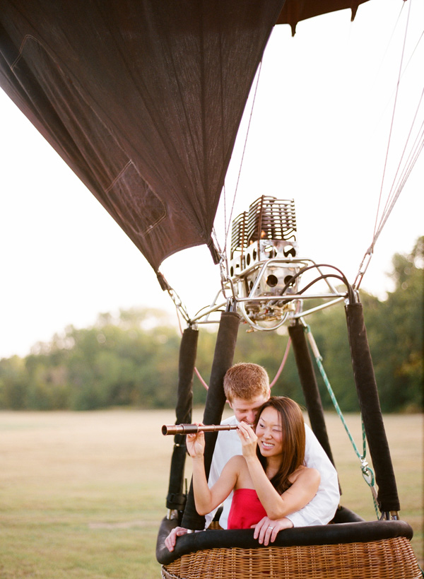 a-travel-themed-engagement-session