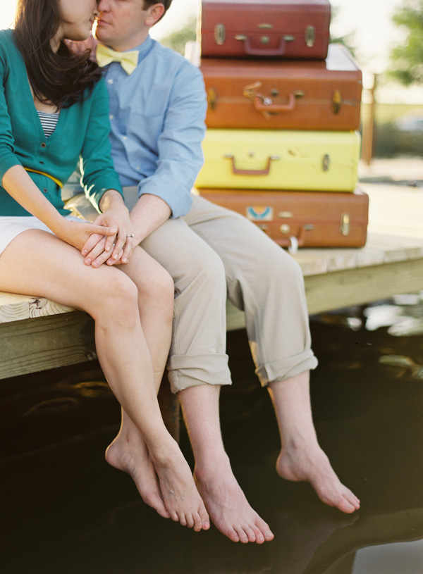 a-travel-themed-engagement-session