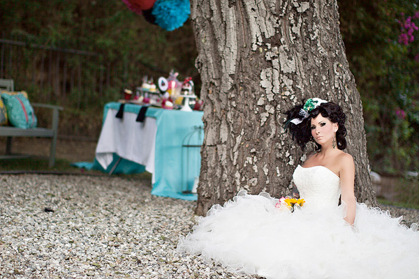 alice-in-wonderland-wedding-inspiration