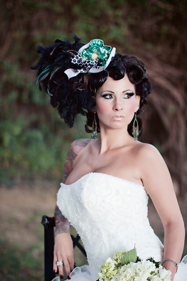 alice-in-wonderland-wedding-inspiration