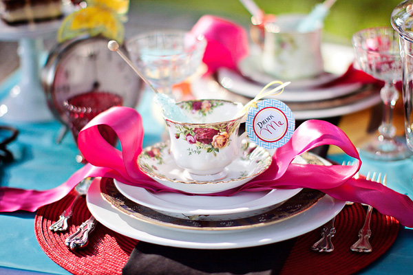 alice-in-wonderland-wedding-inspiration