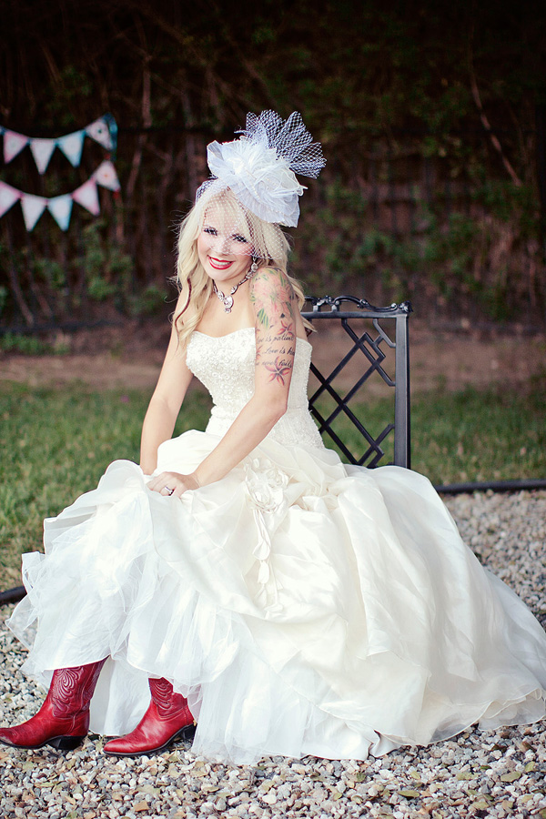 alice-in-wonderland-wedding-inspiration